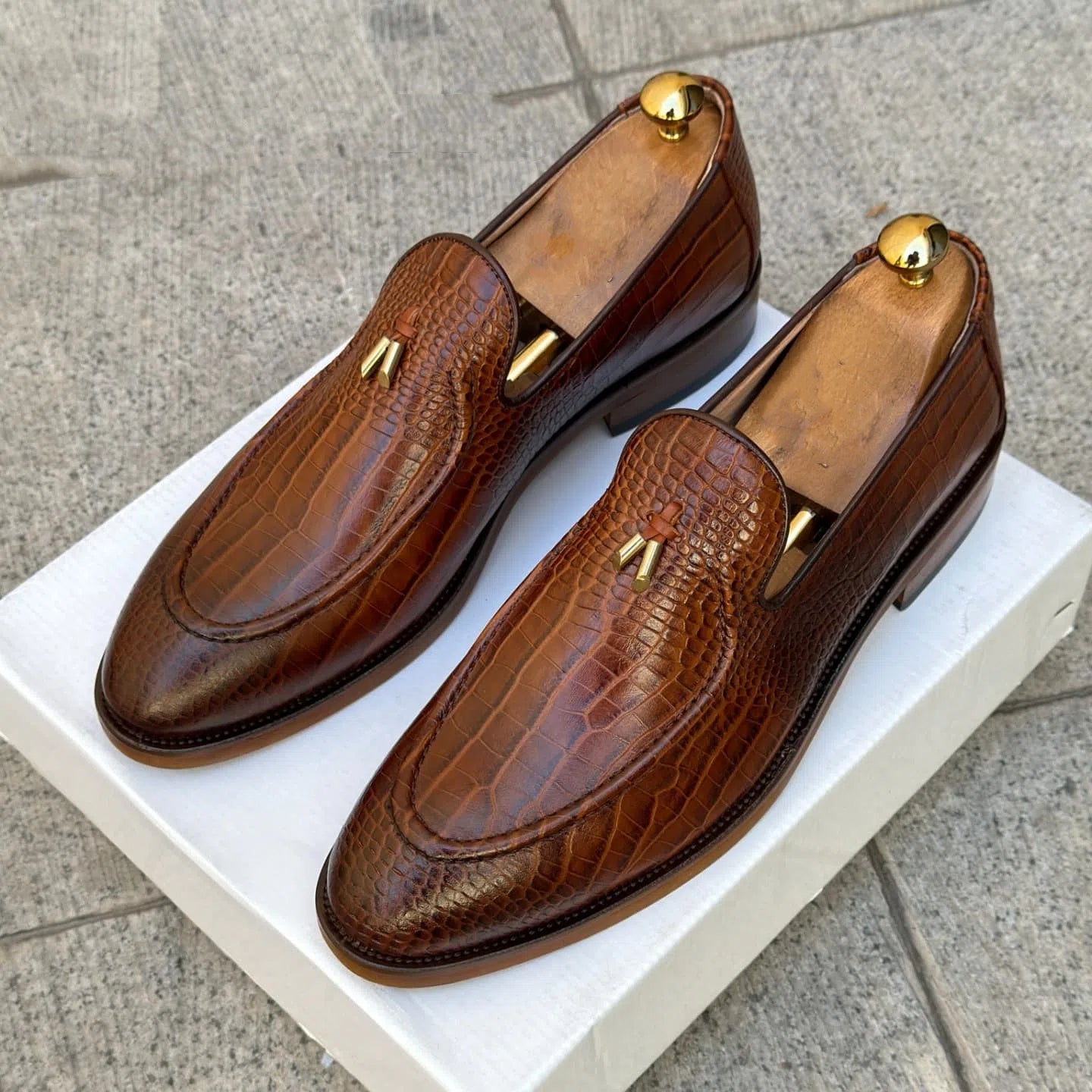 Men's Crocodile Pattern Dress Shoes