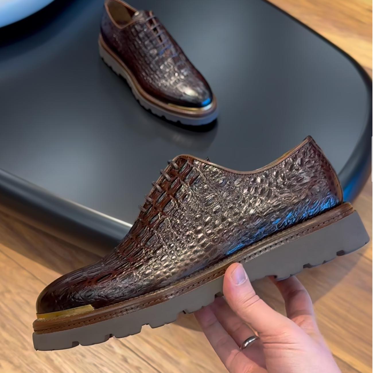 Crocodile Pattern Dress Shoes