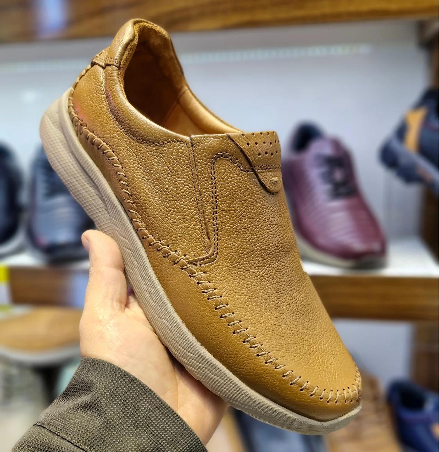 First-grain Cowhide Hand-stitched Driving Shoes