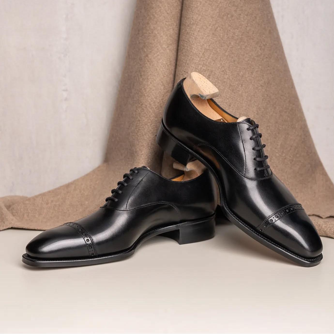 Pointed Toe British Style Oxford Shoes